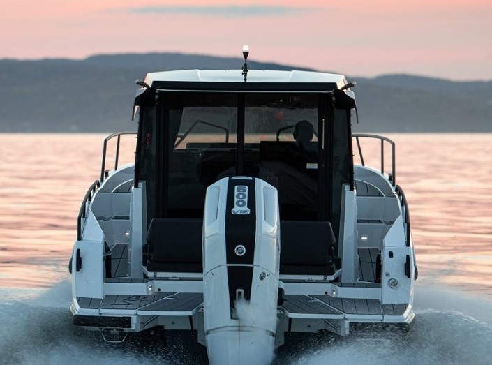 jboats80