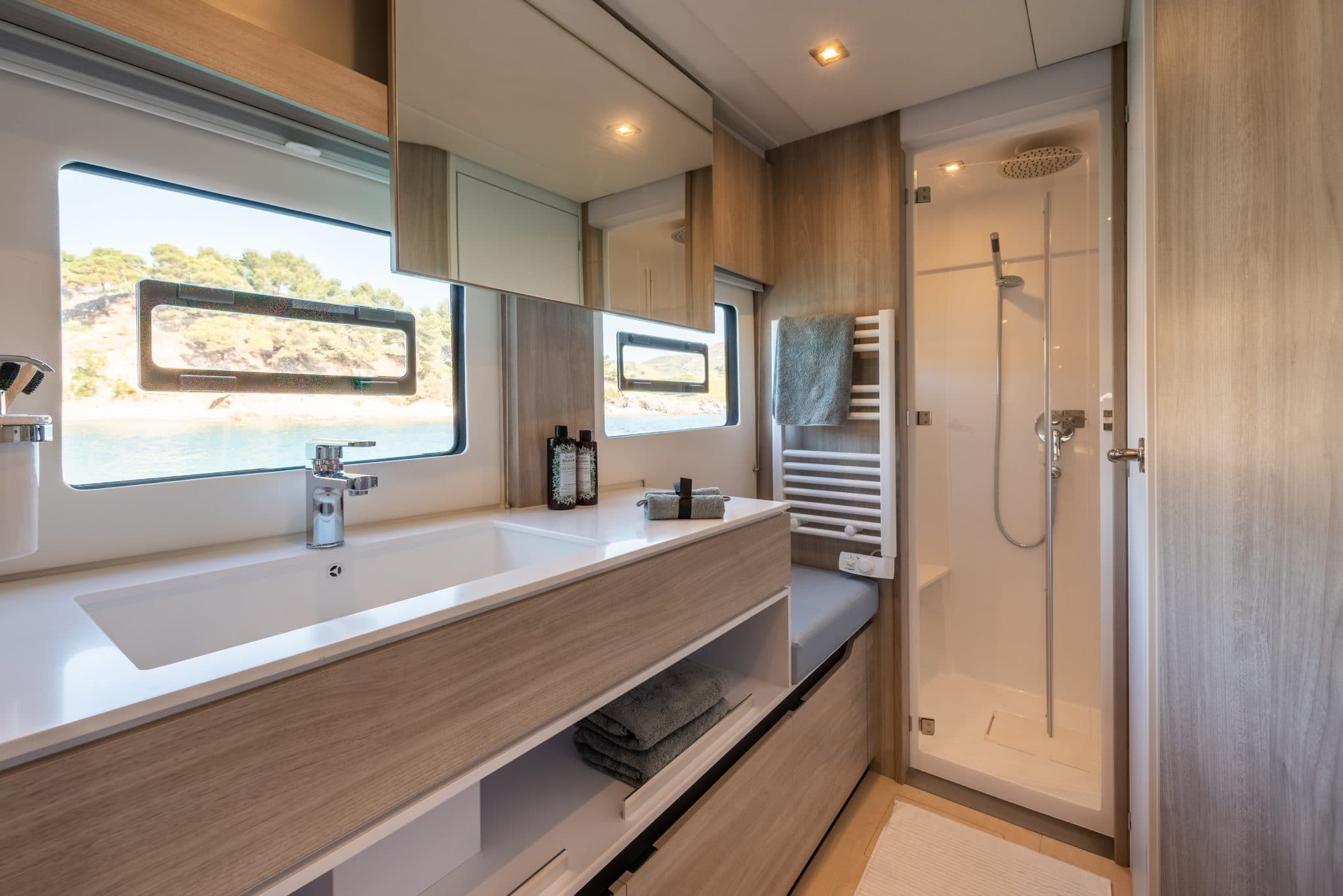 catana 70